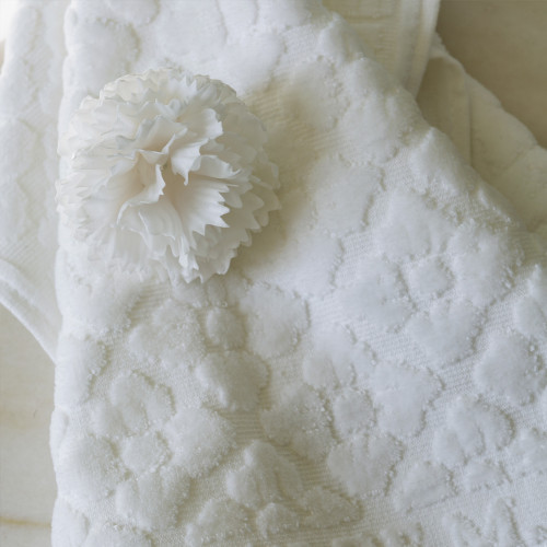 Floral Softness white guest towel