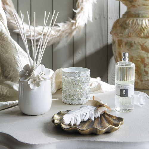 Amour de Fleurs Room Fragrance Diffuser 200 ml - Secret de Santal