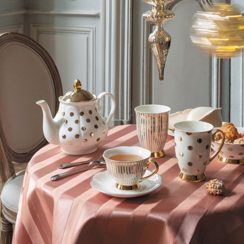 Madame de Récamier Teapot - Golden Polka Dots