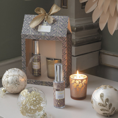 Cofanetto candela e spray per ambiente Feste Incantate - Orange Étoilée