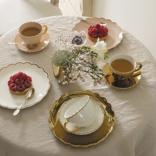 Taza de té y platillo Margarita - Dorado