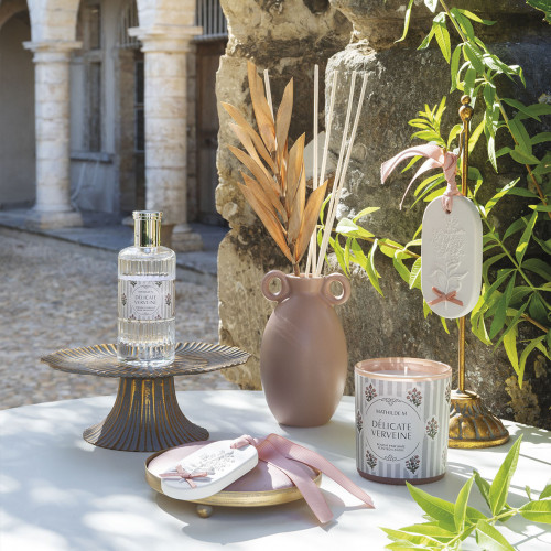 Bougie parfumée Soleil de Provence 160 g- Délicate Verveine Bougie parfumée Soleil de Provence 160 g- Délicate Verveine