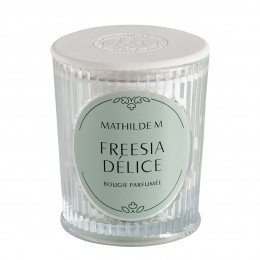 Vela perfumada Les Intemporelles 145 g - Freesia Délice