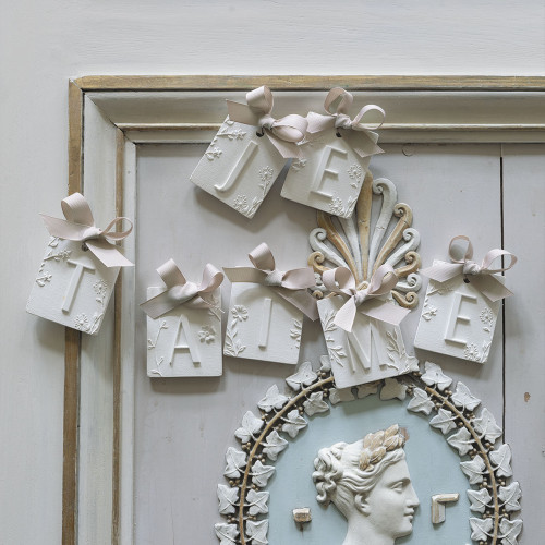 Décor parfumé lettre W - Voile de Lin Décor parfumé lettre W - Voile de Lin