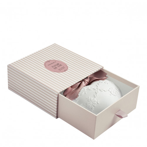 Décor parfumé Cœur  brodé - Fleur de Thé Décor parfumé Cœur  brodé - Fleur de Thé