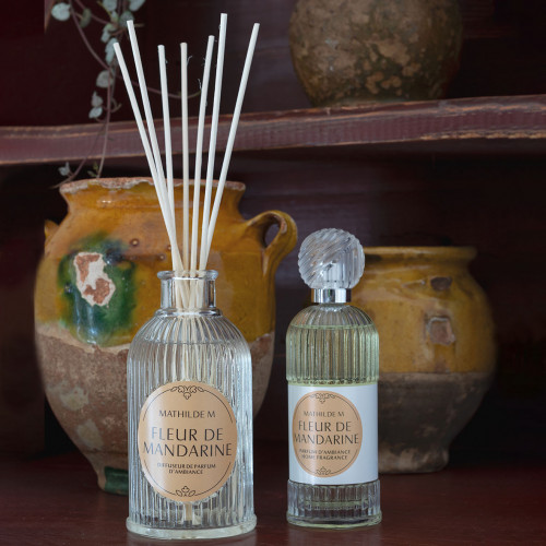 Home Fragrance Diffuser Les Intemporelles 200 ml - Vanille Dorée Home Fragrance Diffuser Les Intemporelles 200 ml - Vanille Dorée