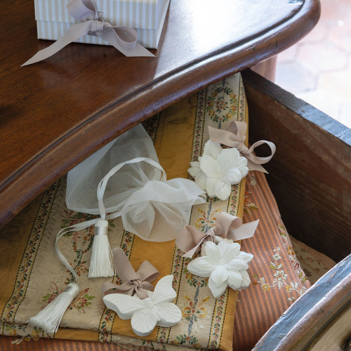 Pouch of 3 scented decorations - Fleur d'Oranger