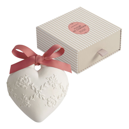 Décor parfumé Grand Cœur brodé - Fleur de Cerisier