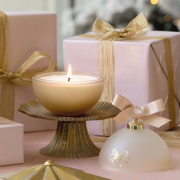 Bougie parfumée Boule de Noël Rubans de Fête 210 g - Orange Cannelle