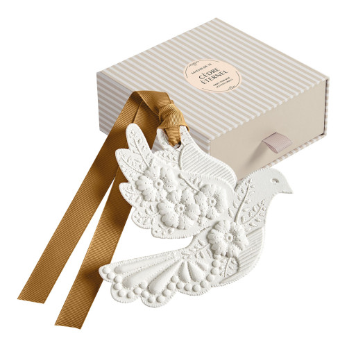Scented Flower-Adorned Dove Decoration - Cèdre Éternel