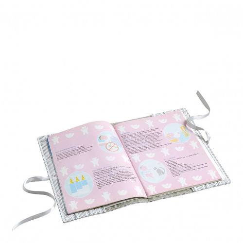 Little Queen Health Record Cover